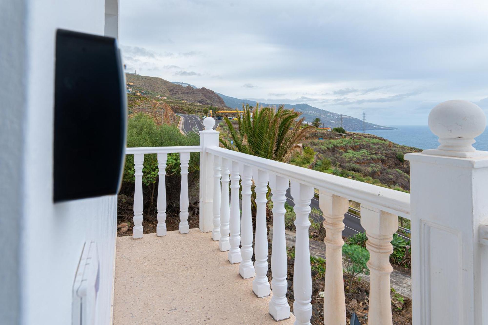 Vv Tinisagua 3 Ventanas Del Atlantico 4 Villa Brena Alta Bagian luar foto